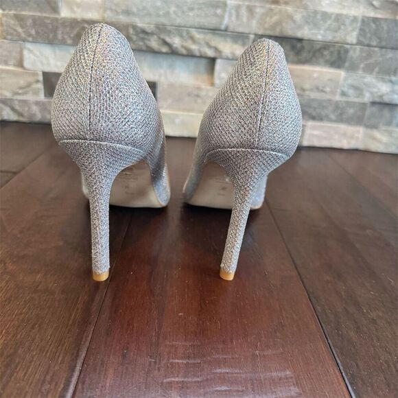 Stuart Weitzman Women's Silver Sparkle Pump Heels Size 6.5 Wedding - Picture 2 of 12